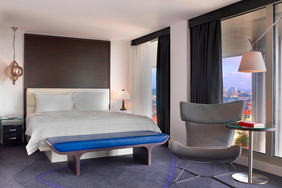 Le Meridien Istanbul Etiler Club Suite, 1 King Bed, Non Smoking (Loft Suite with Terrace)