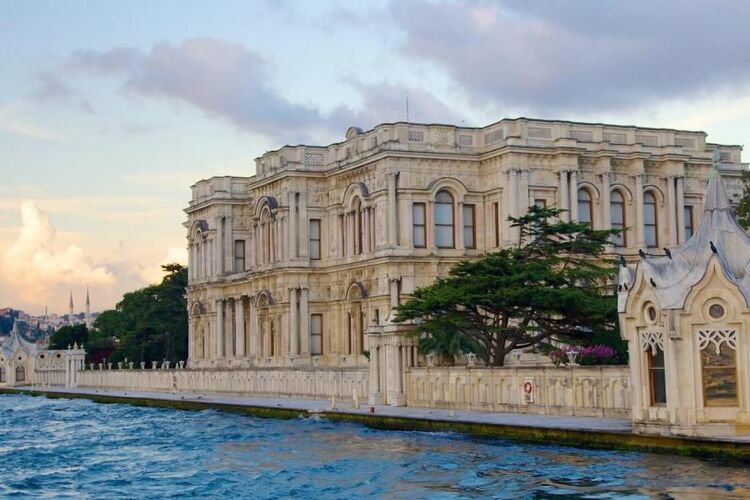 Beylerbeyi Palace and Two Continents